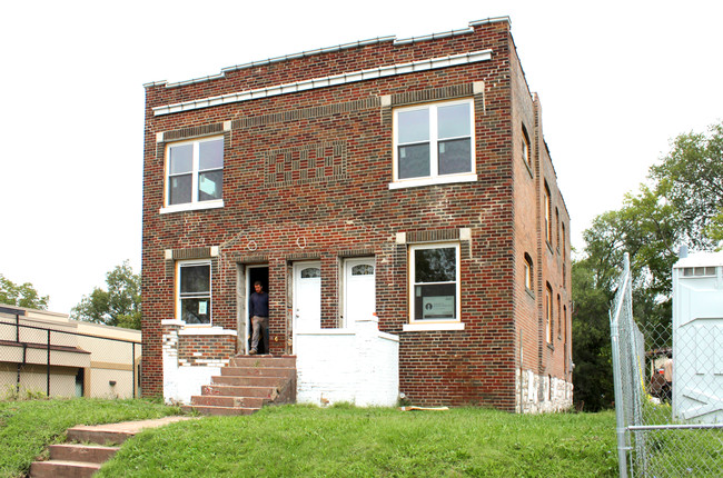 4541 Emerson Ave in St. Louis, MO - Building Photo - Building Photo