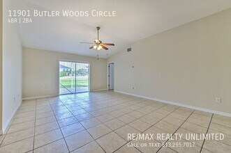 11901 Butler Woods Cir in Riverview, FL - Building Photo - Building Photo