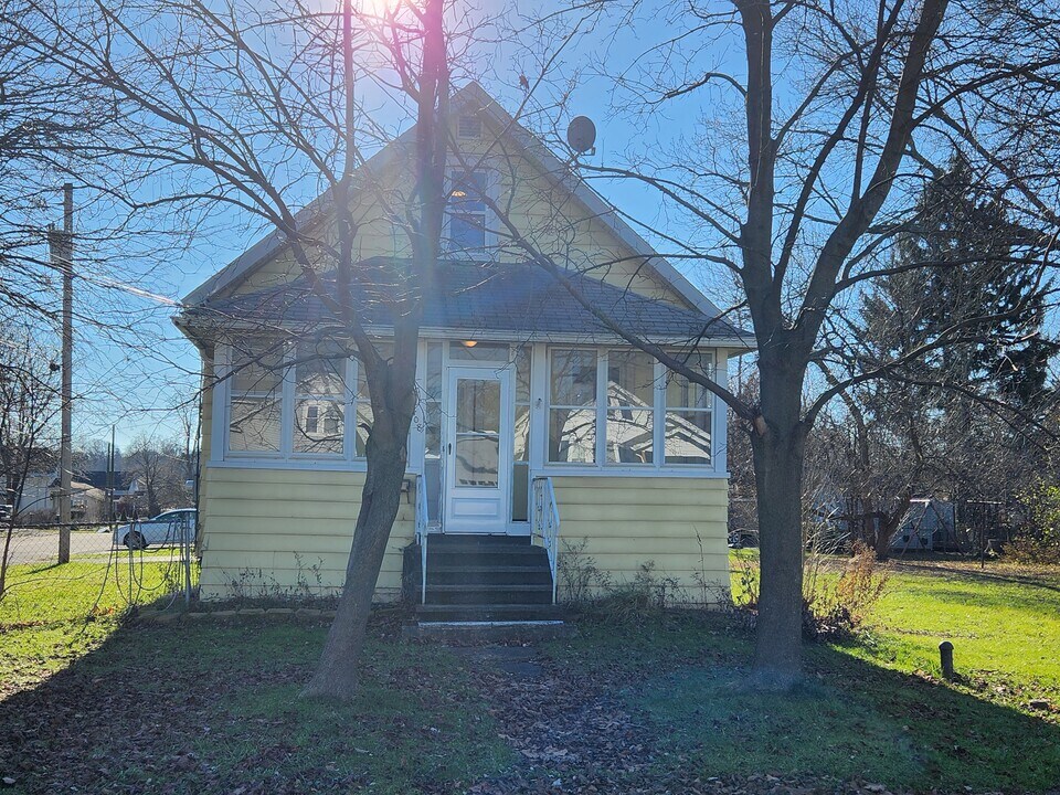 408 Boulevard St in Syracuse, NY - Building Photo