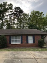 629-631 Center Pl in Auburn, AL - Building Photo