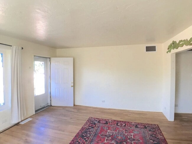 313 Fiesta St in Santa Fe, NM - Building Photo - Building Photo