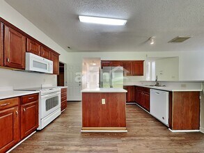 3814 Sipes Ln in Charlotte, NC - Building Photo - Building Photo