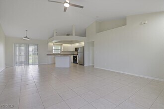 1529 SW 15th Pl in Cape Coral, FL - Building Photo - Building Photo