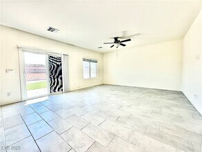 1841 James Crk Dr in North Las Vegas, NV - Building Photo - Building Photo