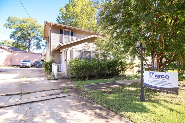 property at 752 Dalzell St