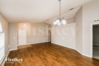 6913 Playpark Trail in Jacksonville, FL - Building Photo - Building Photo