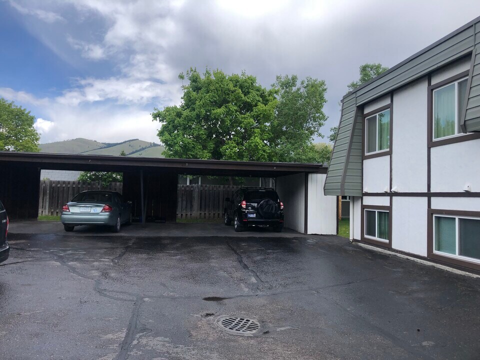 2907 Harmony Ct, Unit 1 in Missoula, MT - Building Photo