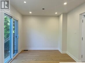 906 Marinet Crescent in Pickering, ON - Building Photo - Building Photo