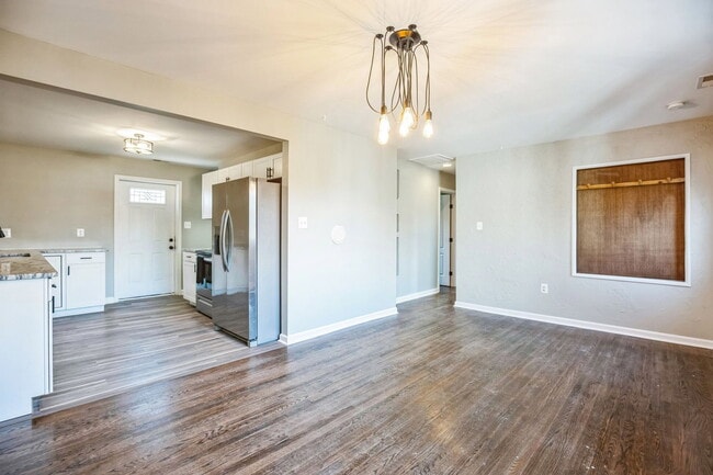 8570 Penns Hill Rd in La Plata, MD - Building Photo - Building Photo