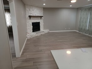 5314 W Ave L in Lancaster, CA - Building Photo - Building Photo
