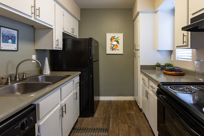 Azul Apartments