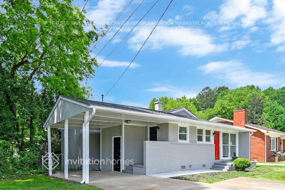 1841 Haines St in Charlotte, NC - Building Photo