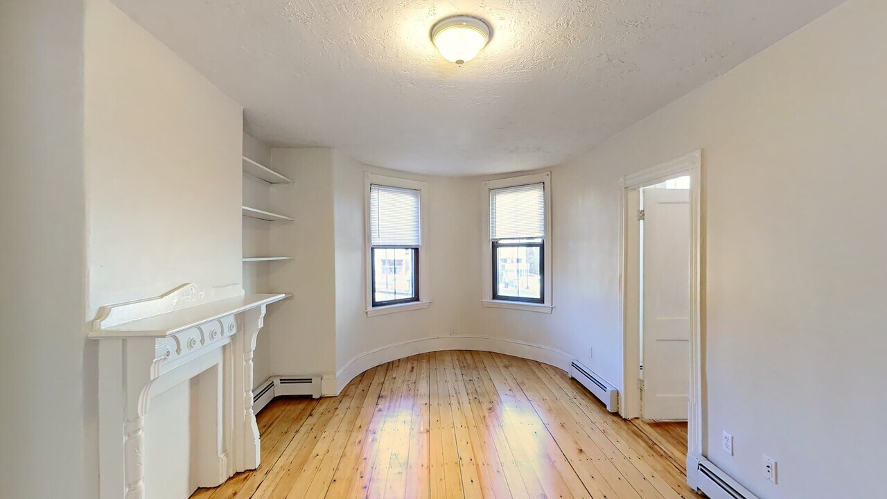 31 Wigglesworth St, Unit 3 in Boston, MA - Foto de edificio