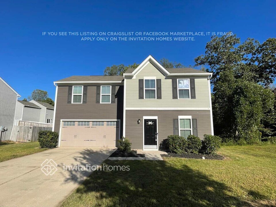 2401 Everton Cir SE in Concord, NC - Building Photo