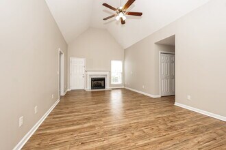 3608 Rutherford Dr in Spring Hill, TN - Building Photo - Building Photo