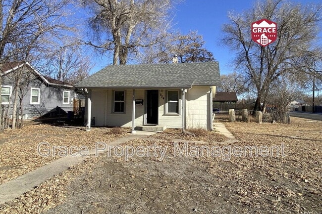 property at 504 Quitman St