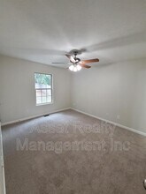 2013 Paris Rd in Knoxville, TN - Building Photo - Building Photo