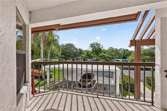 property at 6060 SE Martinique Dr