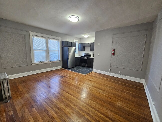 758 Jersey Ave in Elizabeth, NJ - Building Photo - Building Photo