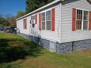 540 Gantt Dr in Martinsburg, WV - Building Photo - Building Photo
