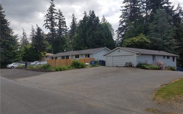 5700 141st St SW in Edmonds, WA - Building Photo - Building Photo