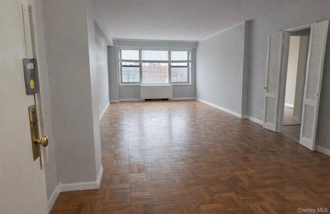 10740 70th Rd in Queens, NY - Building Photo - Building Photo