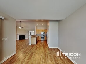 300 Barnevelder Dr in Lexington, SC - Building Photo - Building Photo