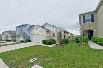 32036 Katelin Cir in Leesburg, FL - Building Photo - Building Photo