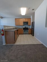 97 Conover Terrace in Lebanon, NJ - Foto de edificio - Building Photo