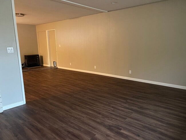 76 Crestview Dr in Quincy, CA - Building Photo - Building Photo
