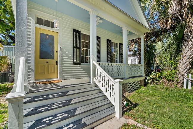 934 Conti St in Mobile, AL - Building Photo - Building Photo