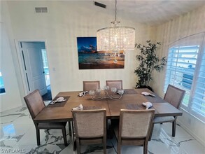 1031 Tivoli Ln in Naples, FL - Building Photo - Building Photo