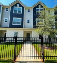 5018 Central Ave in Charlotte, NC - Building Photo