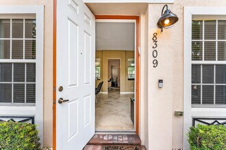 8309 NW 8th Way in Boca Raton, FL - Building Photo - Building Photo