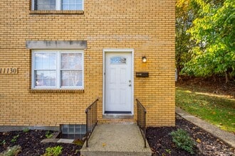 11130 Frankstown Rd in Pittsburgh, PA - Building Photo - Building Photo