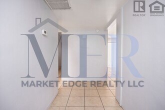 5102 N 20th Ave in Phoenix, AZ - Building Photo - Building Photo