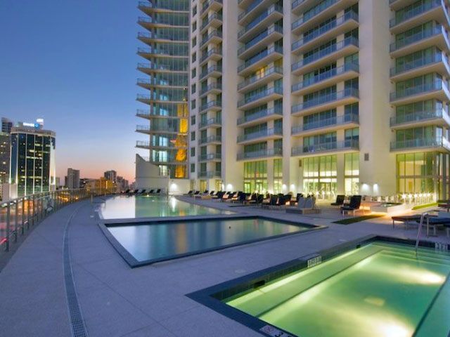 92 SW 3rd St, Unit 1403 in Miami, FL - Building Photo - Building Photo