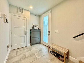 4740 Legacy Park Dr in Tampa, FL - Building Photo - Building Photo