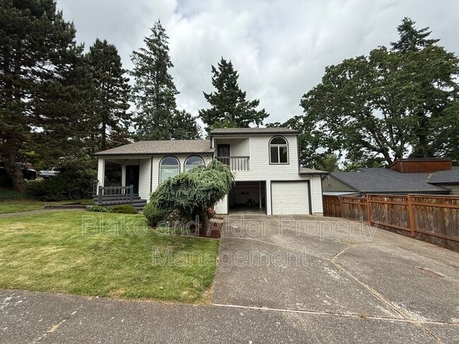 1331 Westbrook Dr NW in Salem, OR - Building Photo - Building Photo