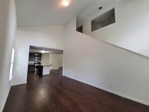 13911 Cypress Meadows Dr in Houston, TX - Building Photo - Building Photo