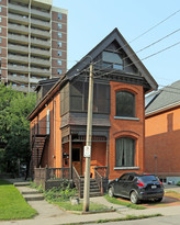 139 Duke St Apartments