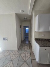 302 Sycamore Rd in San Diego, CA - Building Photo - Building Photo