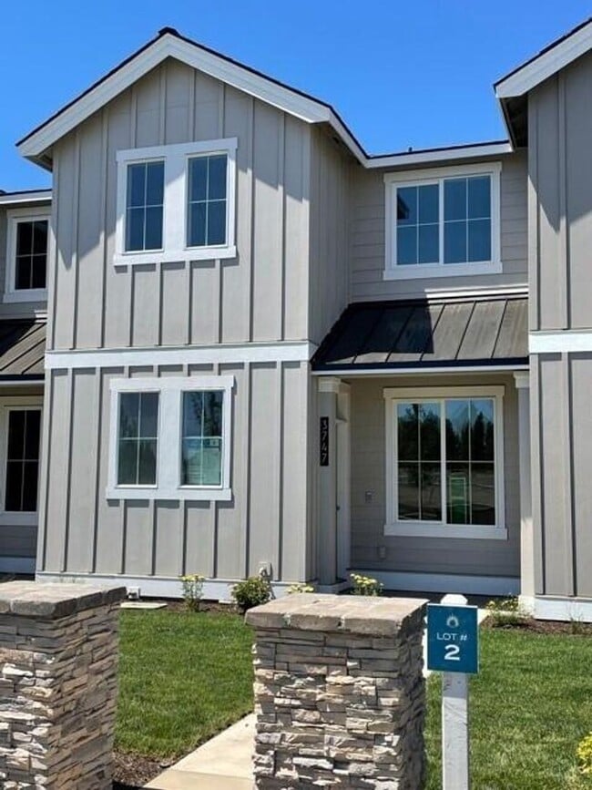 property at 3007 NE Red Jasper Pl