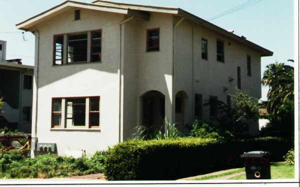 1544-1546 A,B Spruce St in Berkeley, CA - Foto de edificio