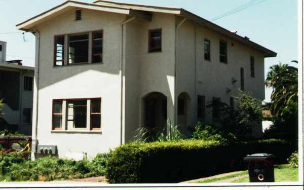 1544-1546 A,B Spruce St in Berkeley, CA - Building Photo