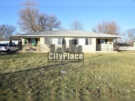 6134 Nelson Pl in Indianapolis, IN - Building Photo