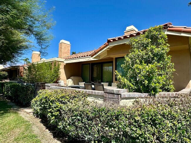 255 San Remo St in Palm Desert, CA - Building Photo - Building Photo