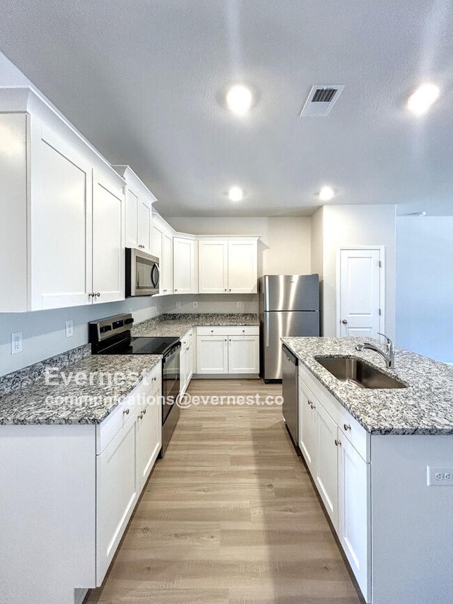 2164 Willow Gln Dr in Graham, NC - Building Photo - Building Photo