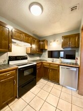 187 Southfield Pkwy in Lafayette, LA - Building Photo - Building Photo