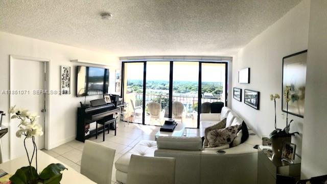 1470 NE 123rd St in North Miami, FL - Building Photo